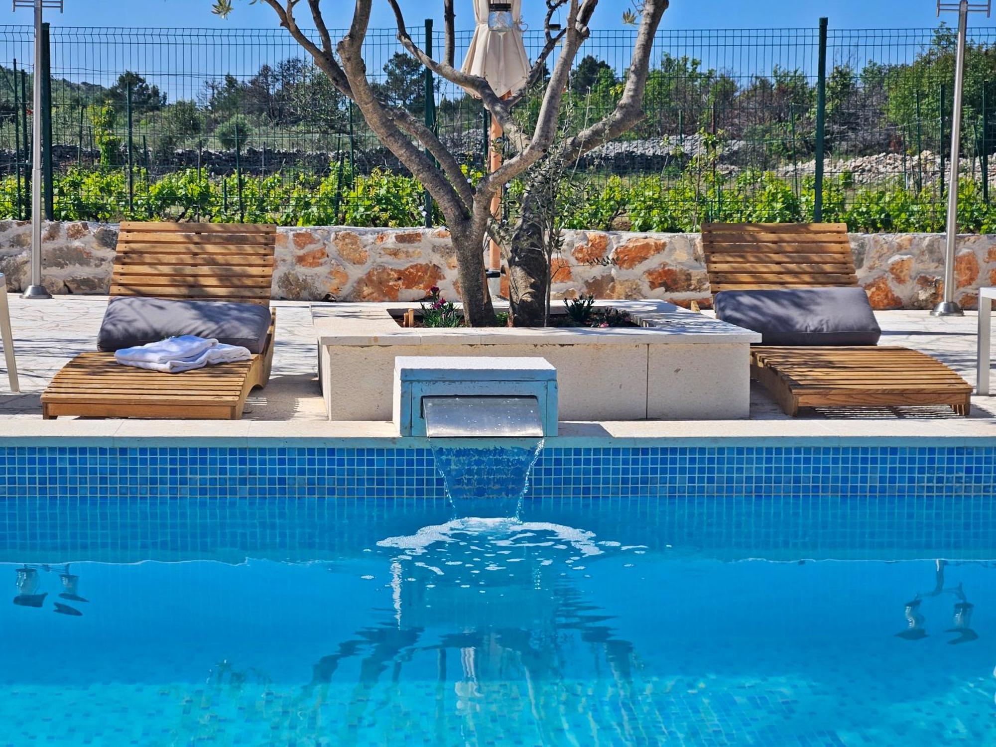 Flamingo - House With Private Pool Villa Gornji Seget Екстериор снимка